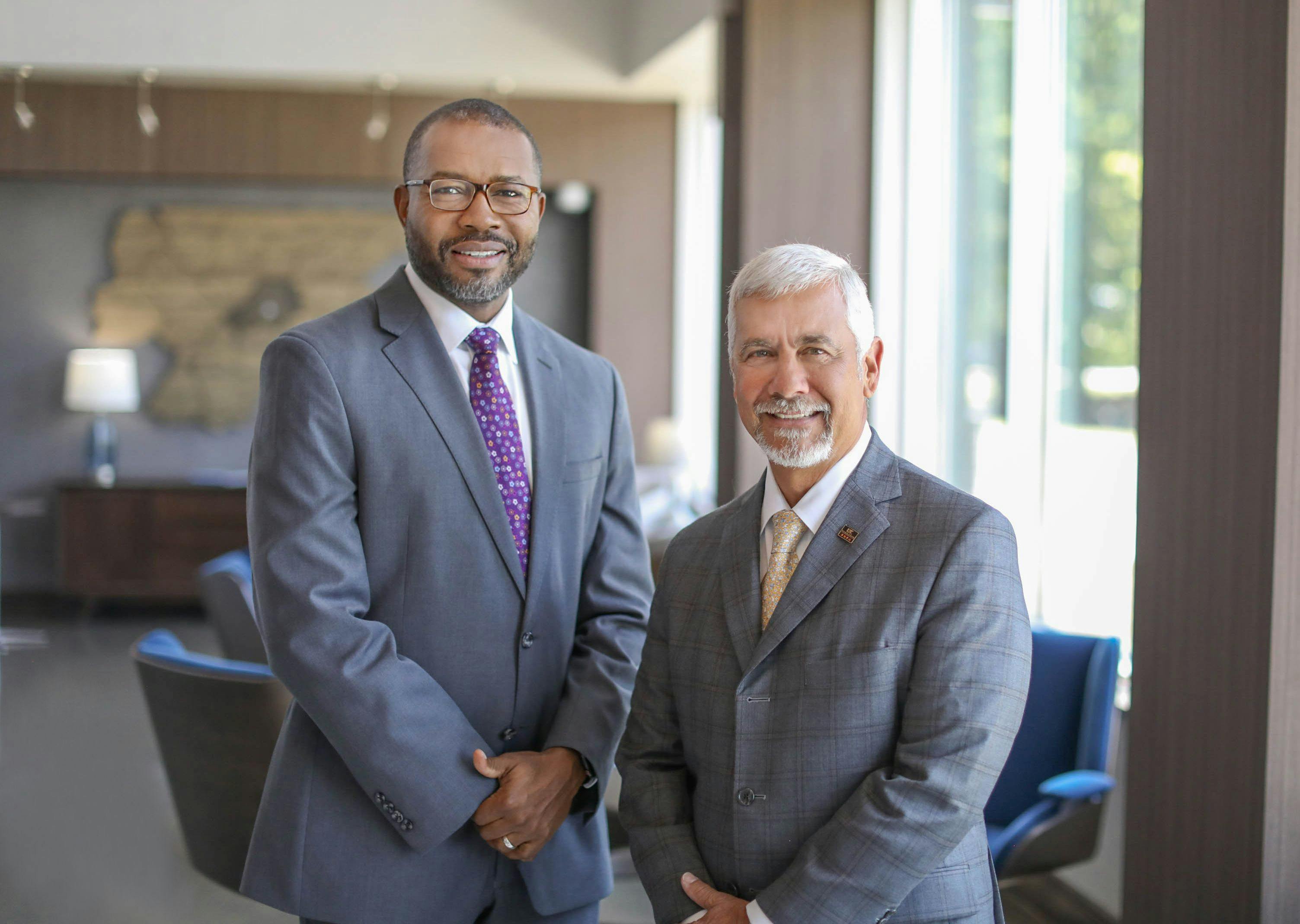Keith Gray, left, will take over as CEO of The University of Tennessee Medical Center next year. Joe Landsman, CEO since 2005, plans to retire. (Photo: UTMC)