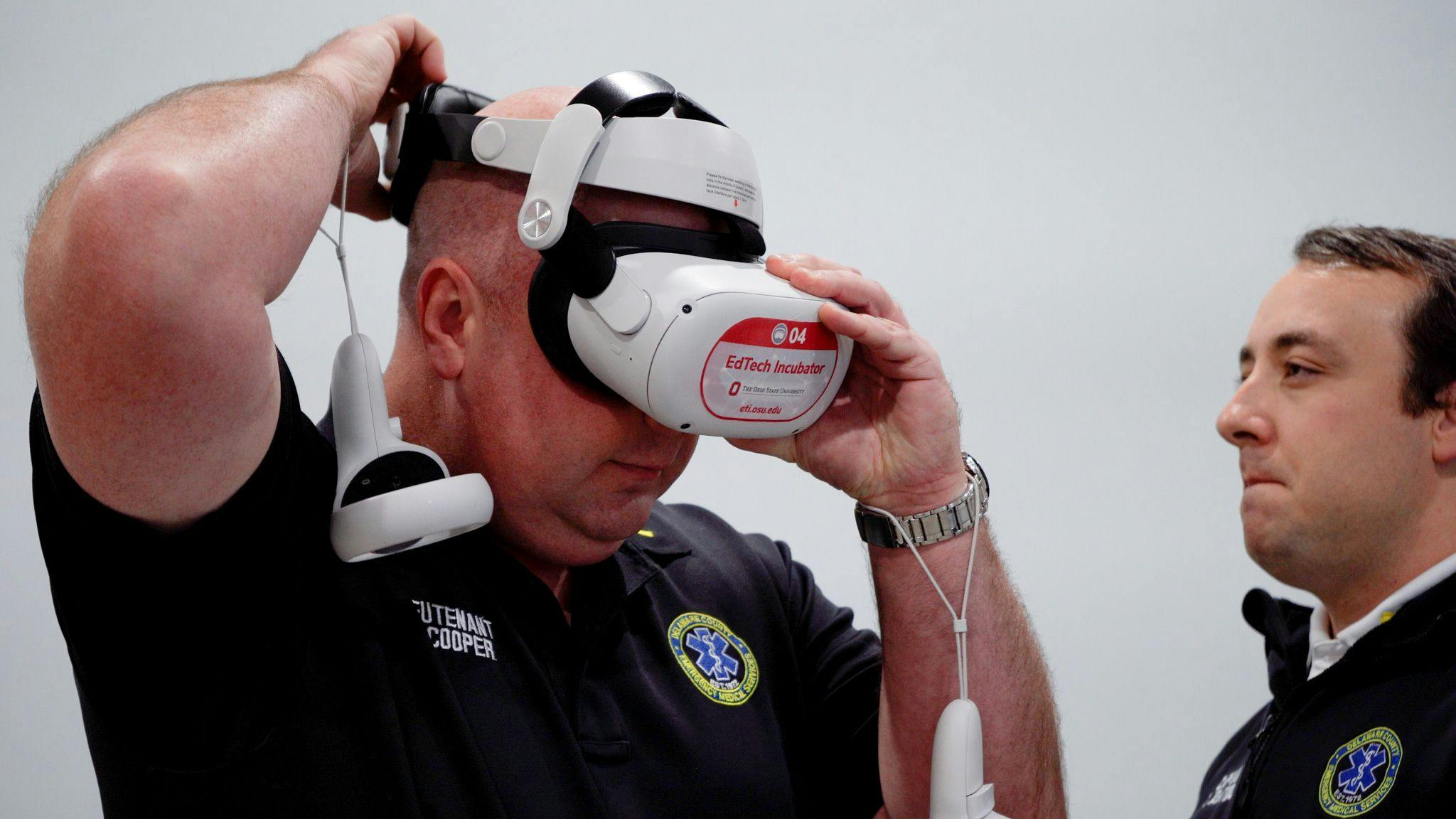 Paramedic Joshua Cooper puts on a virtual reality headset to begin mass casualty preparedness training. (Photo: Ohio State University Wexler Medical Center)