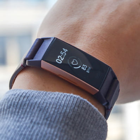 Fitbit Is Pushing Its Way Back Into the Wearables Competition
