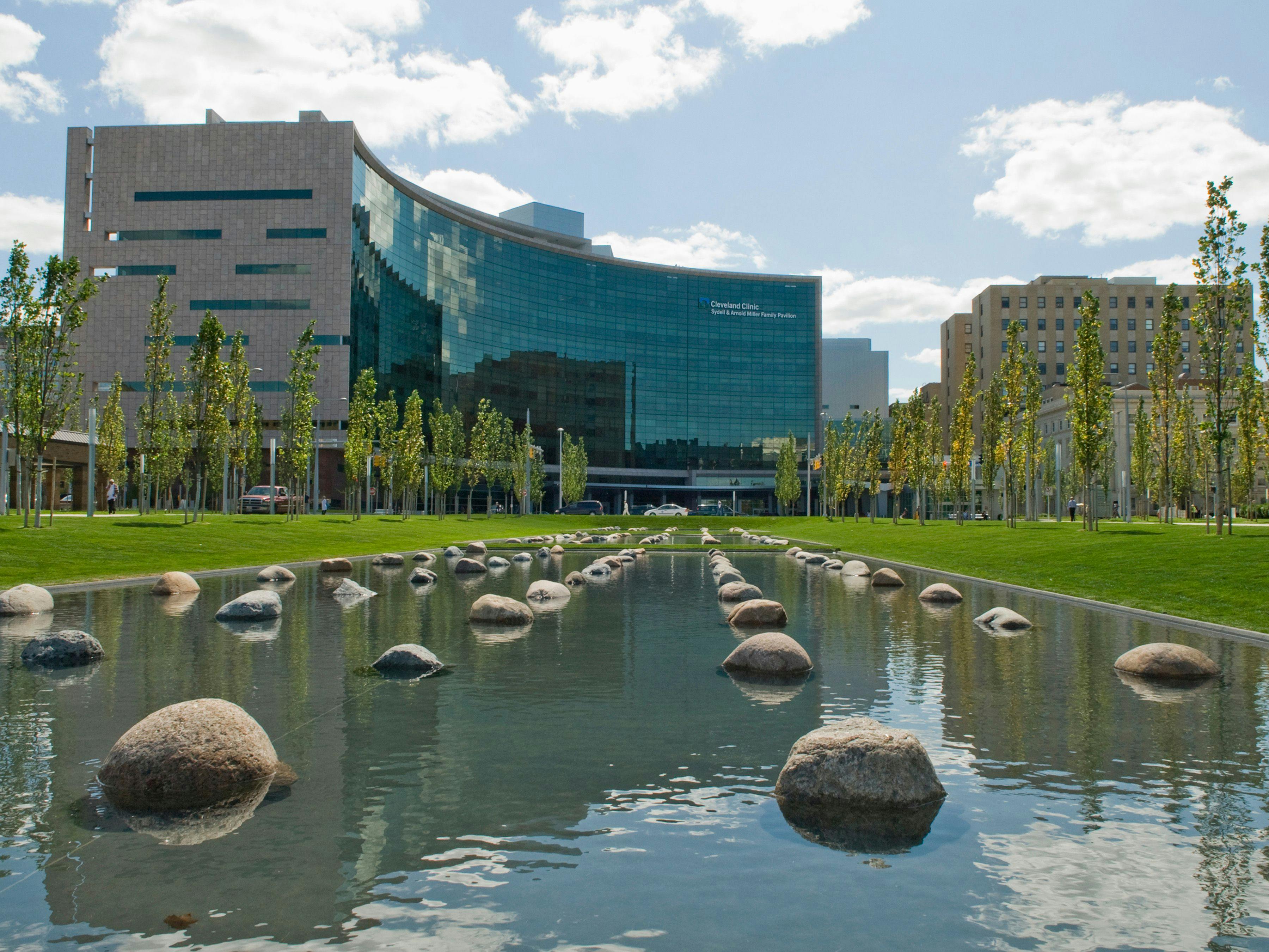 After record year, Cleveland Clinic has big plans for 2022