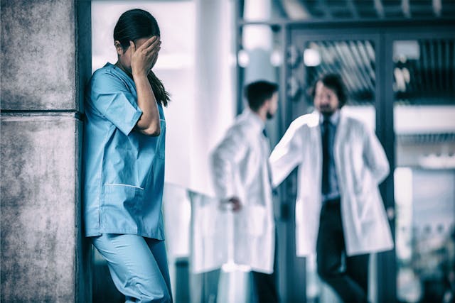 Bipartisan measure aims to protect hospital workers from violence | Bills and Laws